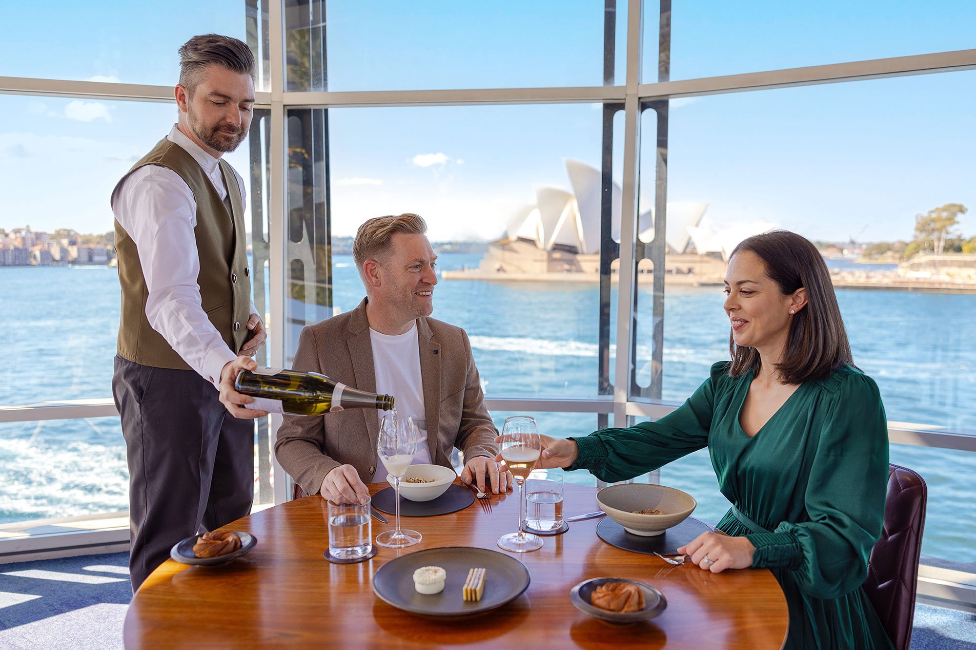 TA_Sydney-Harbour-Dining-HS TA_Sydney-Harbour-Dining-HS